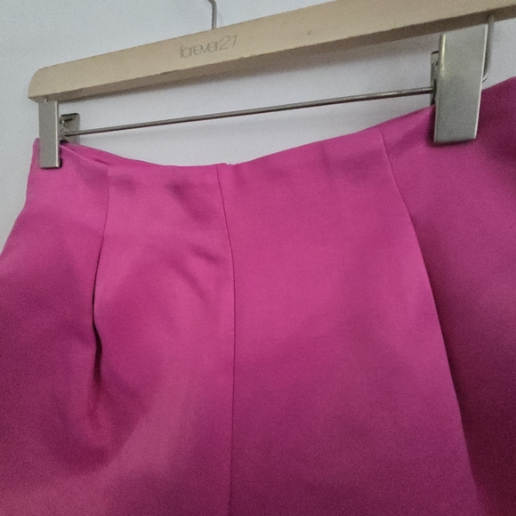 Zara Hot Pink Satin Effect Pleated High Rise Ballooon Dress Shorts Womens Size M - Picture 12 of 15